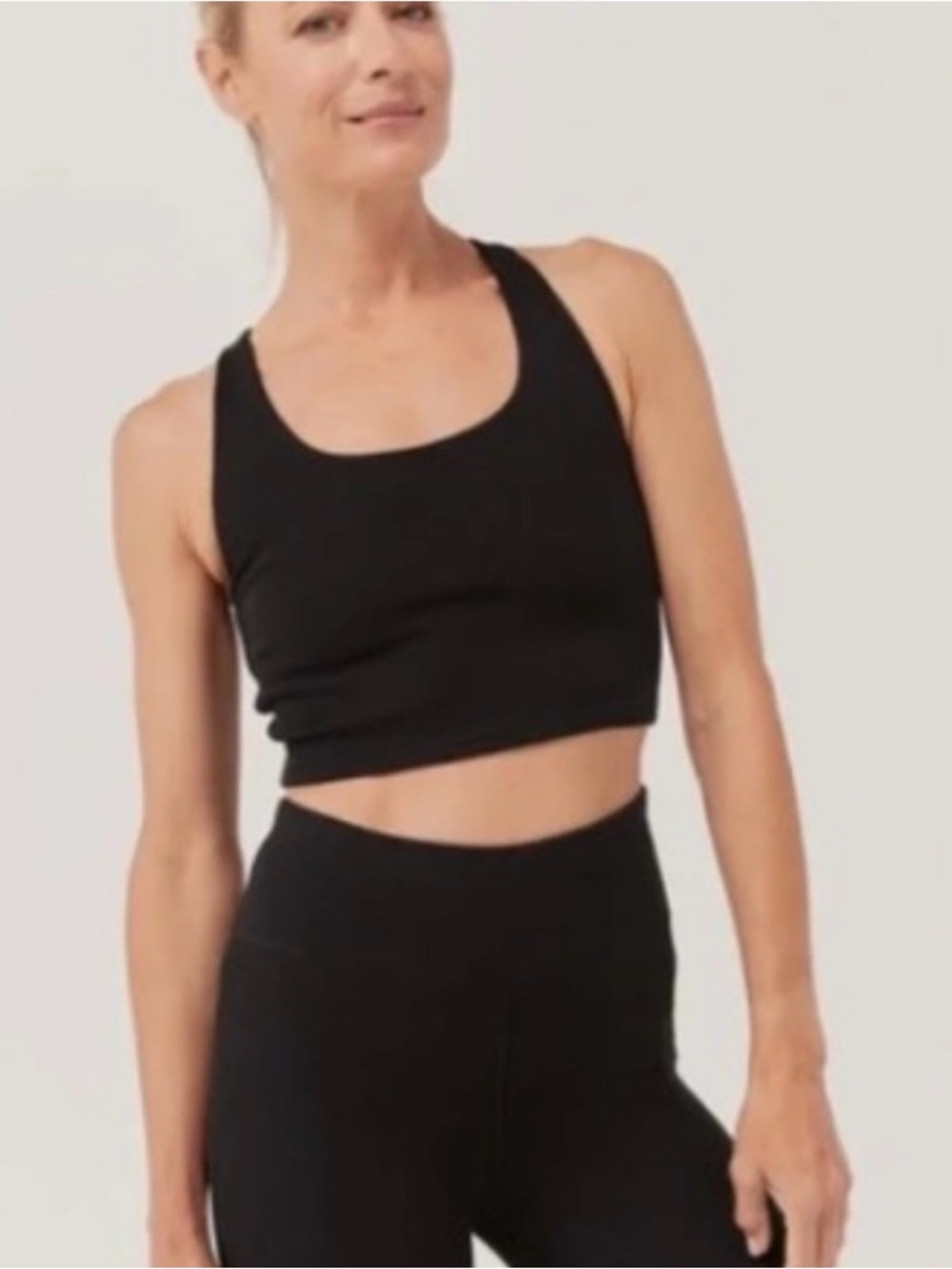 Pact women’s Black Kendall Bra Top Racerback Sports Bra Organic Cotton